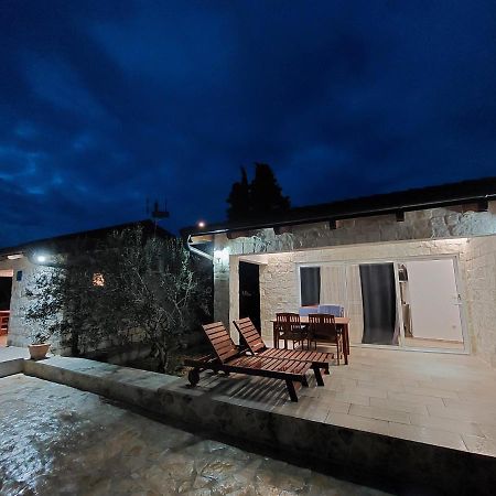 Apartmani Morovi Dvori Драге Экстерьер фото